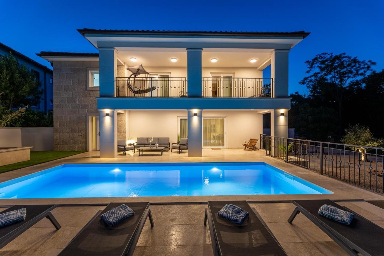 Villa Pafran With Heated Pool Krk Krk Town Exterior photo